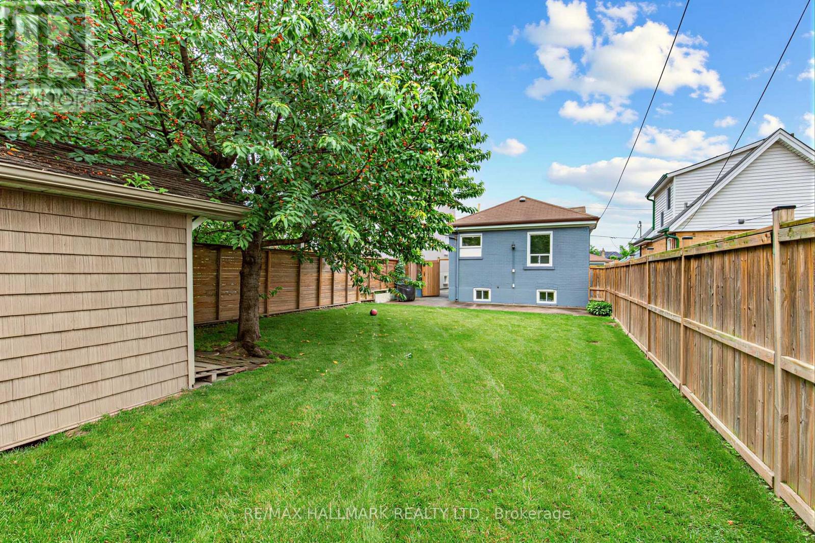 66 Holmstead Avenue, Toronto, Ontario  M4B 1T2 - Photo 29 - E13503124