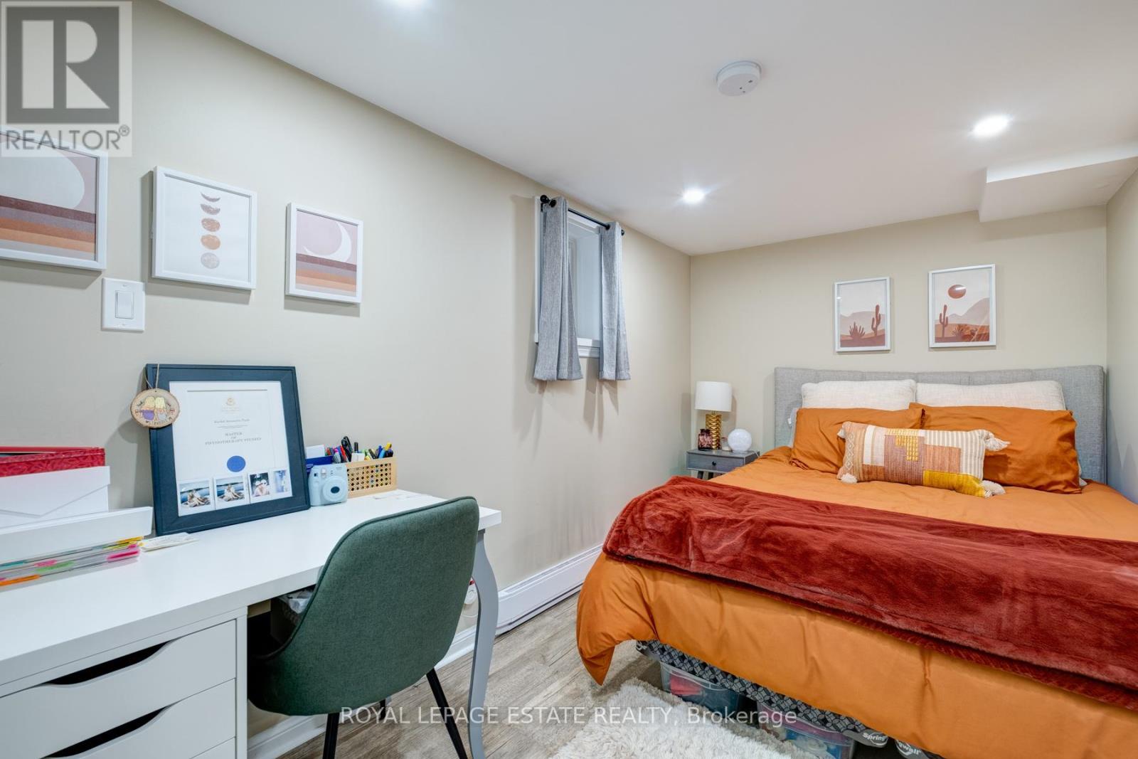 Bsmt - 34 Lockwood Road, Toronto, Ontario  M4L 3M8 - Photo 11 - E13503792