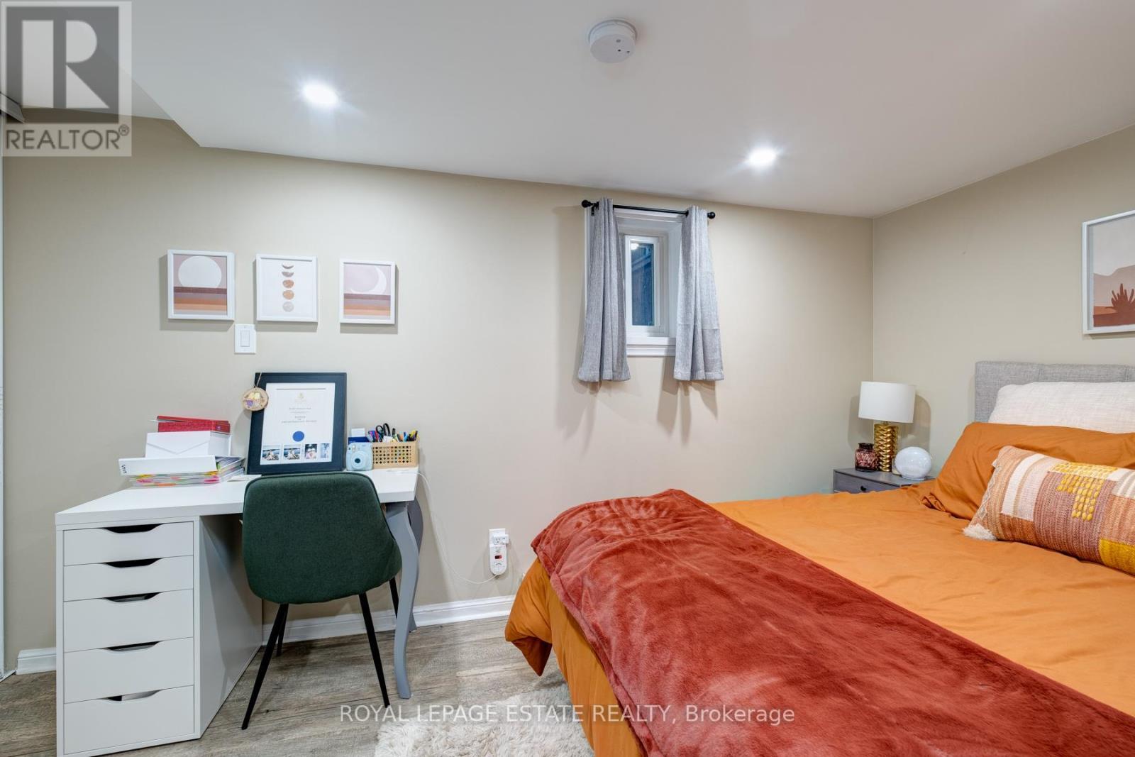 Bsmt - 34 Lockwood Road, Toronto, Ontario  M4L 3M8 - Photo 12 - E13503792