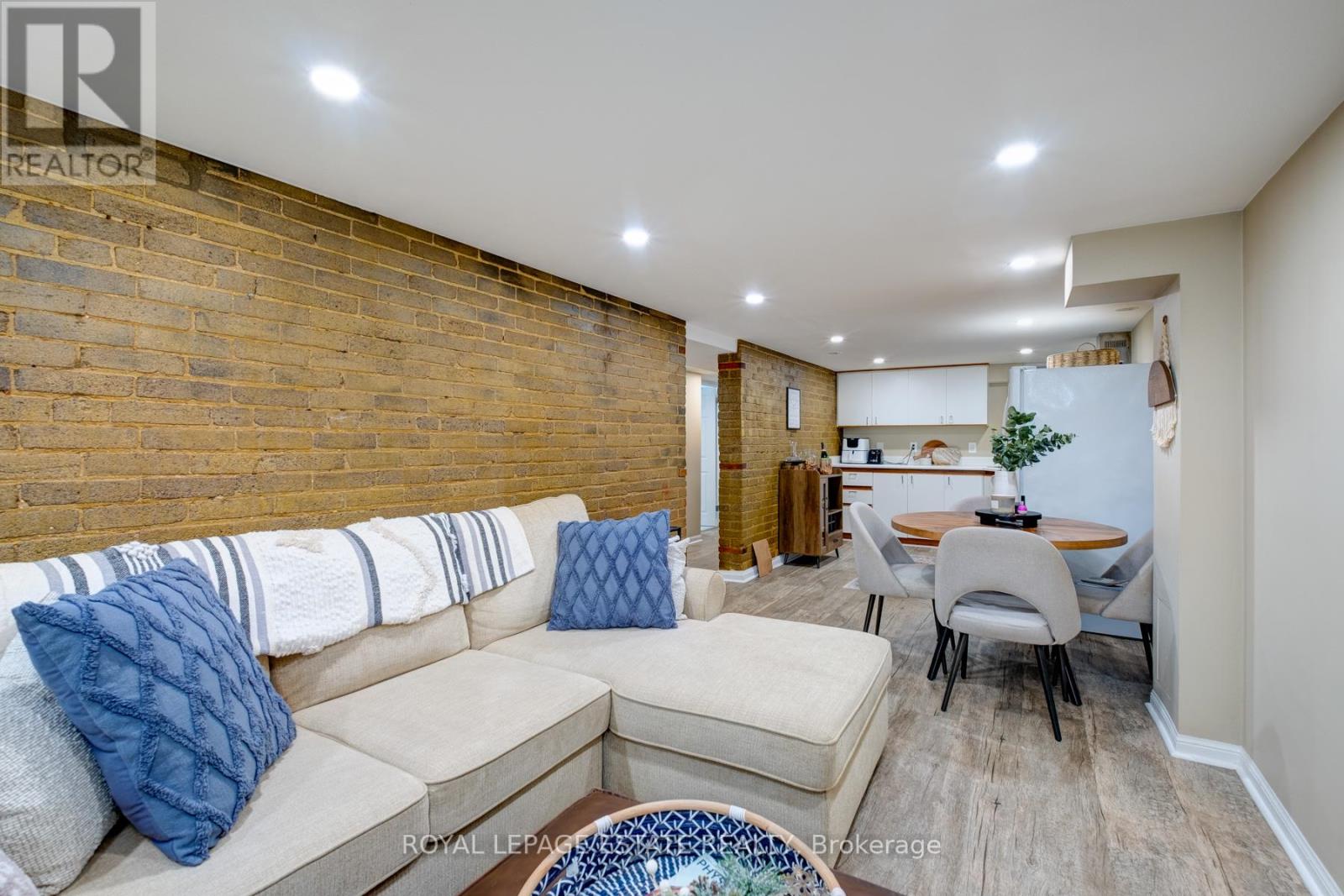 Bsmt - 34 Lockwood Road, Toronto, Ontario  M4L 3M8 - Photo 5 - E13503792