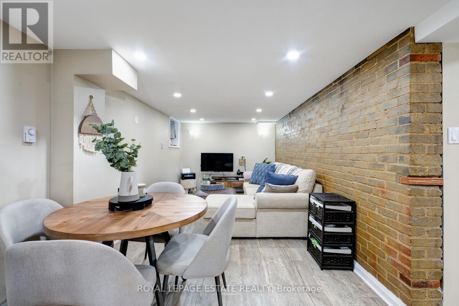 Bsmt - 34 Lockwood Road, Toronto, Ontario  M4L 3M8 - Photo 6 - E13503792
