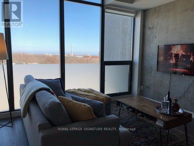 801 - 90 Broadview Avenue, Toronto, Ontario  M4M 0A7 - Photo 6 - E13503796