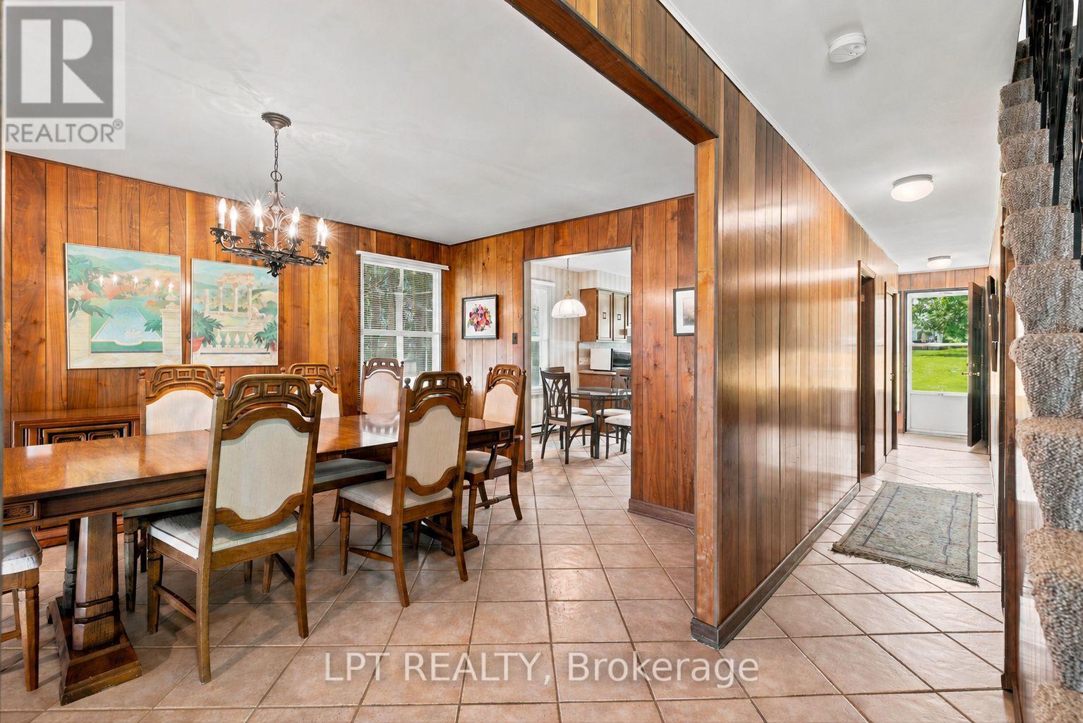 678 Lake Drive E, Georgina, Ontario  L0E 1S0 - Photo 25 - N13503762