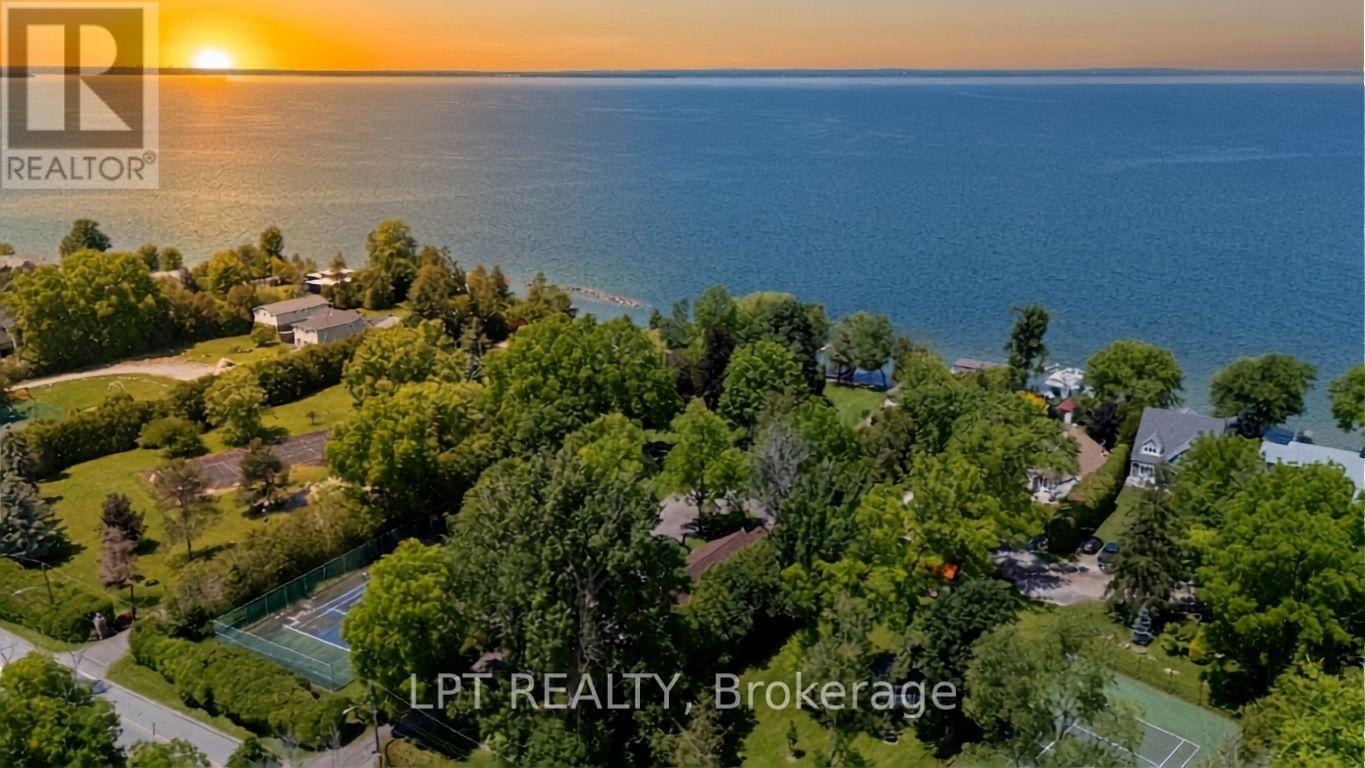 678 Lake Drive E, Georgina, Ontario  L0E 1S0 - Photo 3 - N13503762