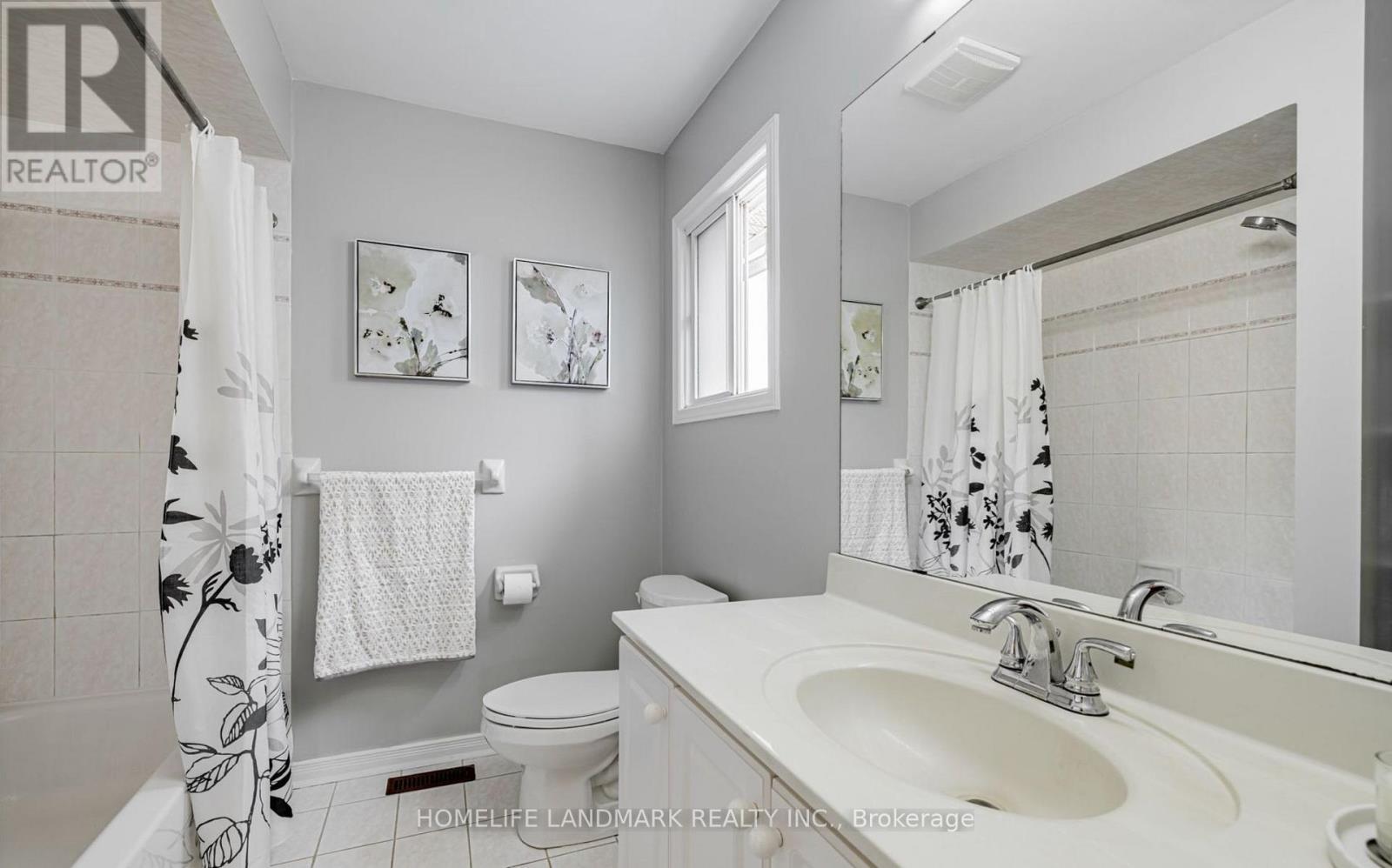 Main, Upper - 85 Nahanni Drive, Richmond Hill, Ontario  L4B 4L4 - Photo 13 - N13503766