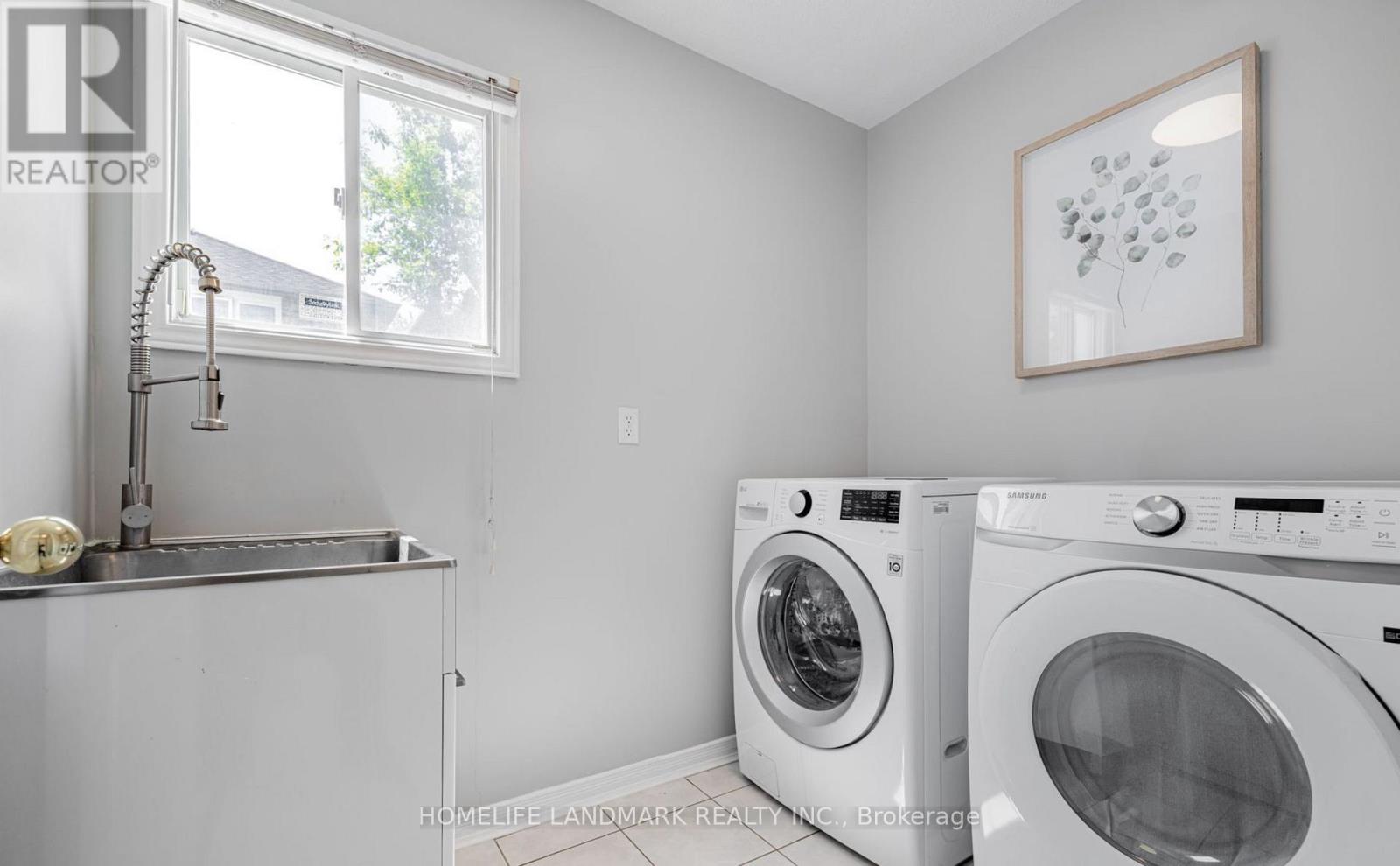 Main, Upper - 85 Nahanni Drive, Richmond Hill, Ontario  L4B 4L4 - Photo 7 - N13503766