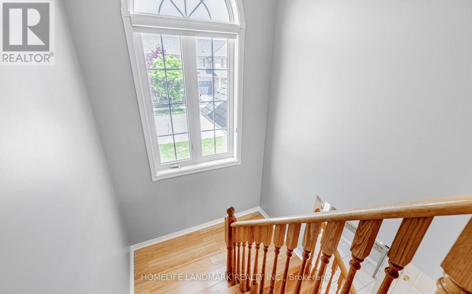 Main, Upper - 85 Nahanni Drive, Richmond Hill, Ontario  L4B 4L4 - Photo 9 - N13503766