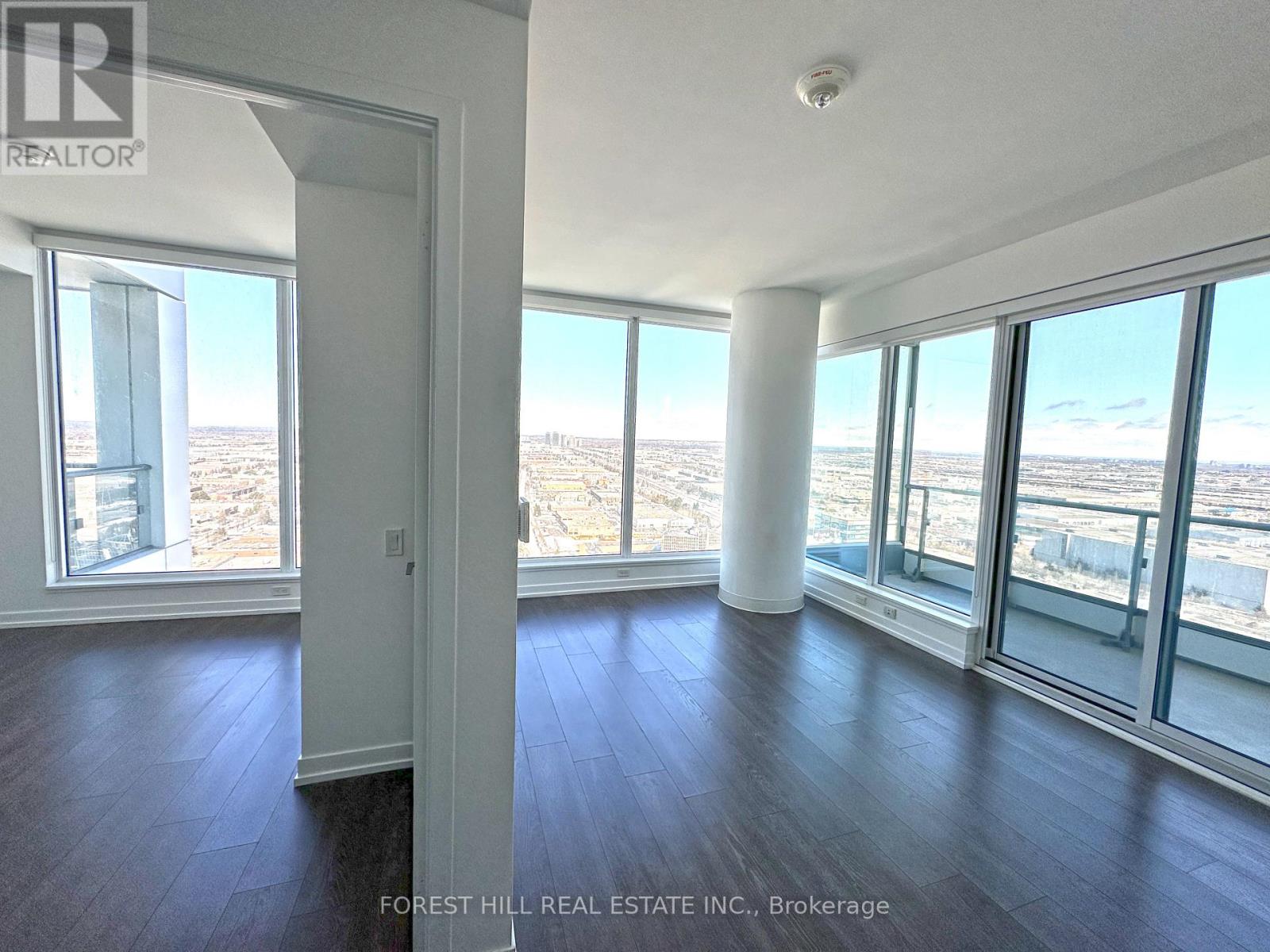 2902 - 950 Portage Parkway, Vaughan, Ontario  L4K 0J7 - Photo 2 - N13503806