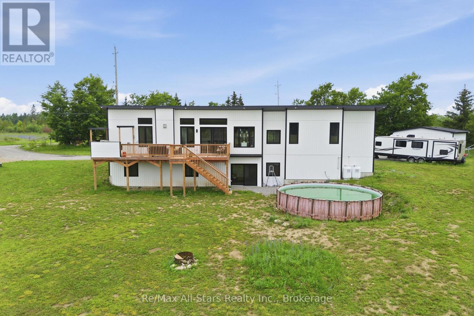 1062 Northline Road, Kawartha Lakes, Ontario  K0M 1N0 - Photo 36 - X12888512