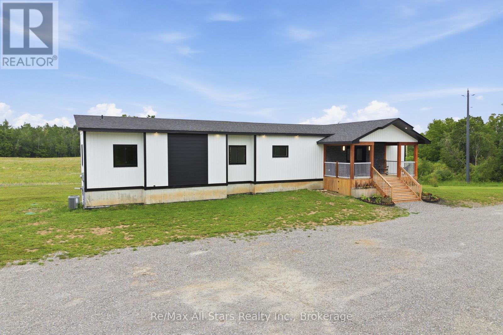 1062 Northline Road, Kawartha Lakes, Ontario  K0M 1N0 - Photo 42 - X12888512