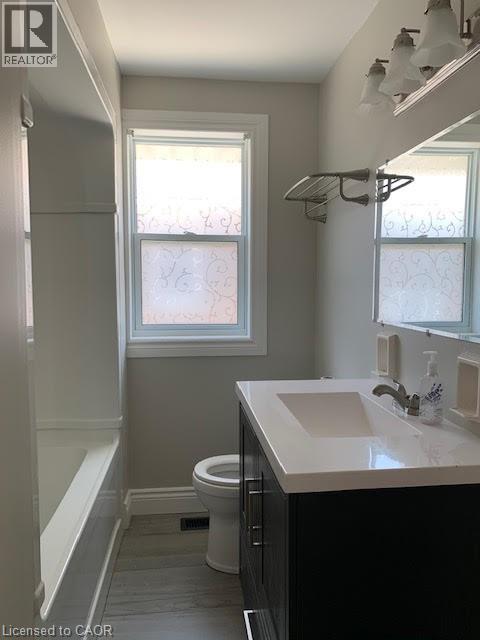 960 Dunsmure Road Unit# Main, Hamilton, Ontario  L8H 1J4 - Photo 8 - 40843707