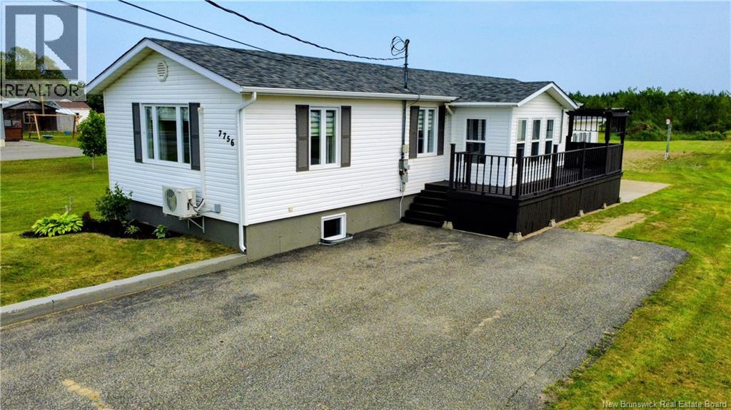 7756 Rue Saint-Paul, Bas-Caraquet, New Brunswick