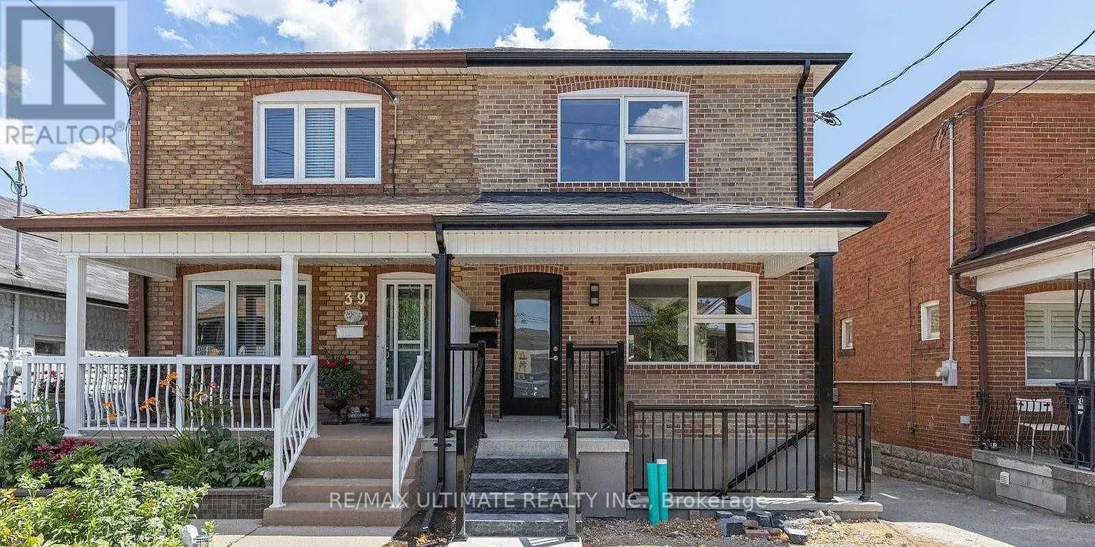 Main & 2nd Flr - 41 Bowie Avenue, Toronto, Ontario  M6E 2P2 - Photo 12 - W13503730