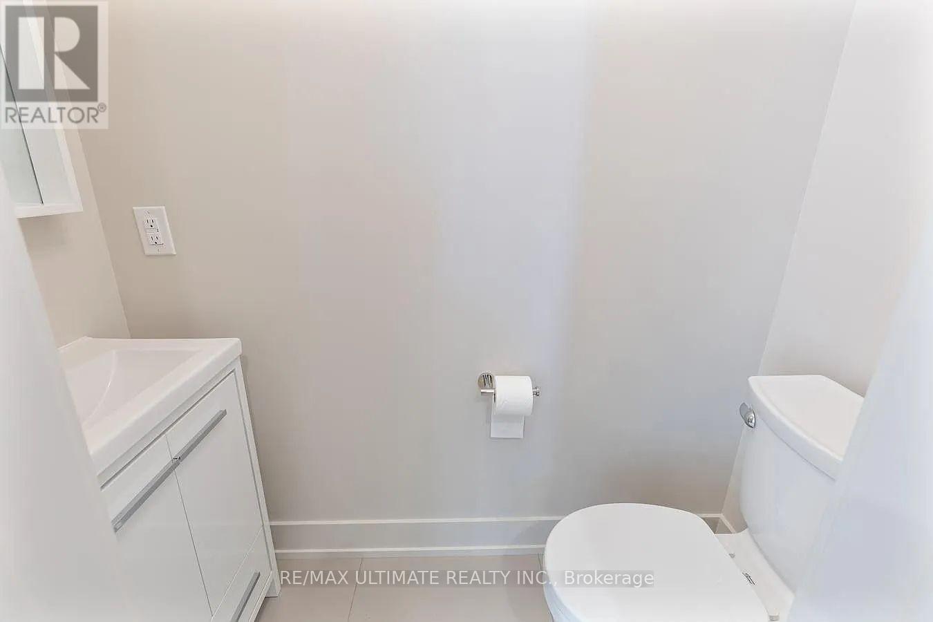 Main & 2nd Flr - 41 Bowie Avenue, Toronto, Ontario  M6E 2P2 - Photo 9 - W13503730