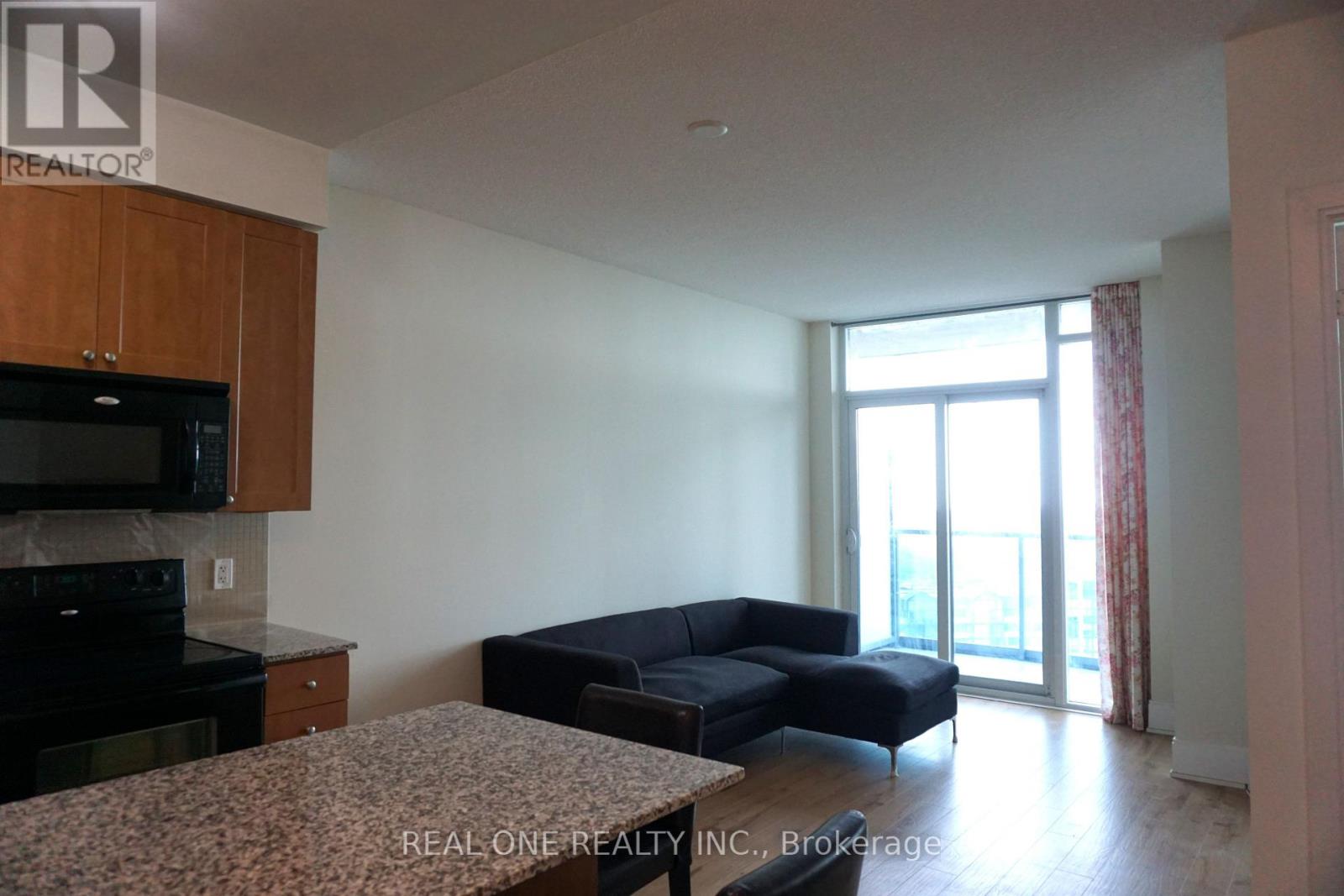 2801 - 330 Burnhamthorpe Road W, Mississauga, Ontario  L5B 0E1 - Photo 4 - W13503758