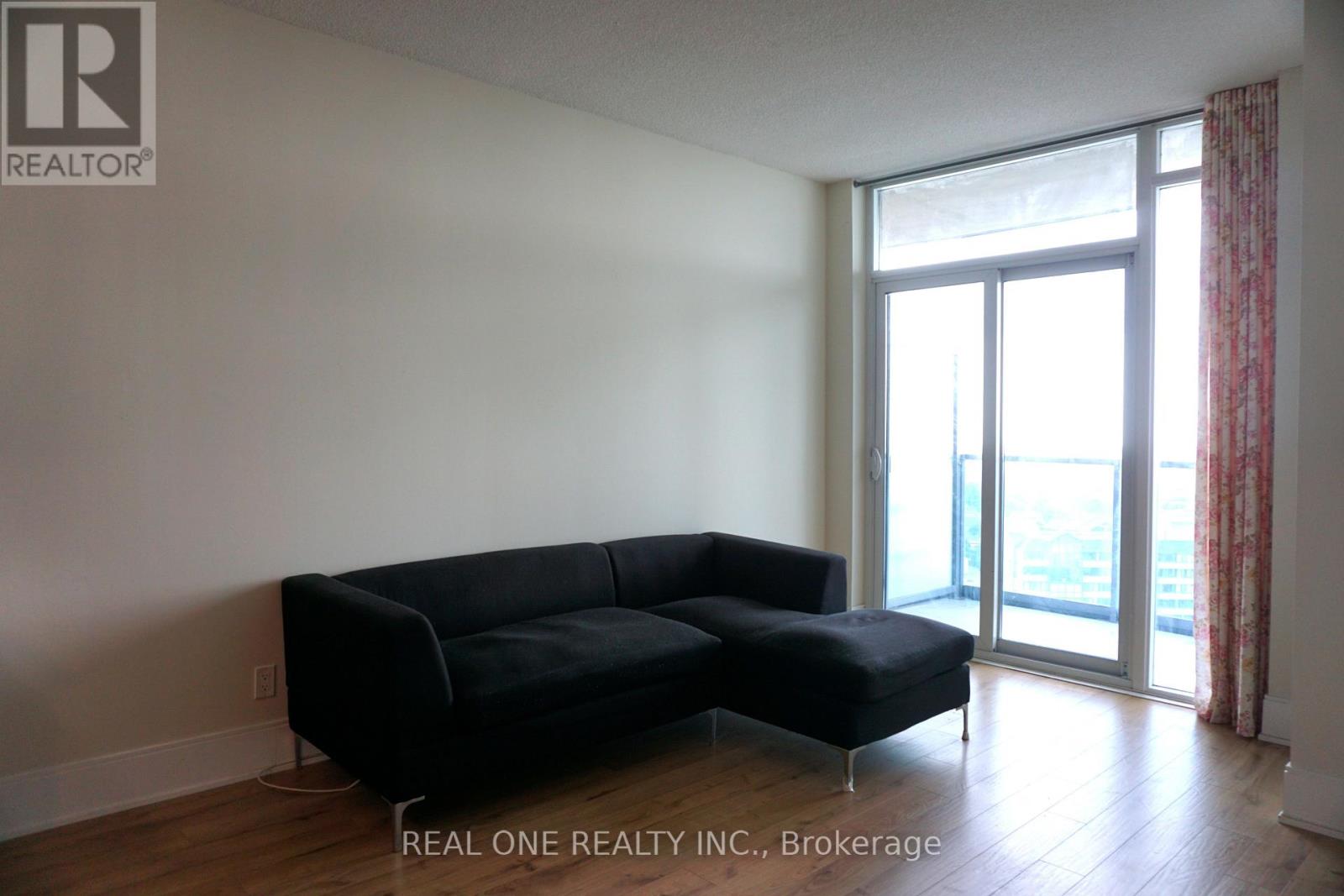 2801 - 330 Burnhamthorpe Road W, Mississauga, Ontario  L5B 0E1 - Photo 5 - W13503758