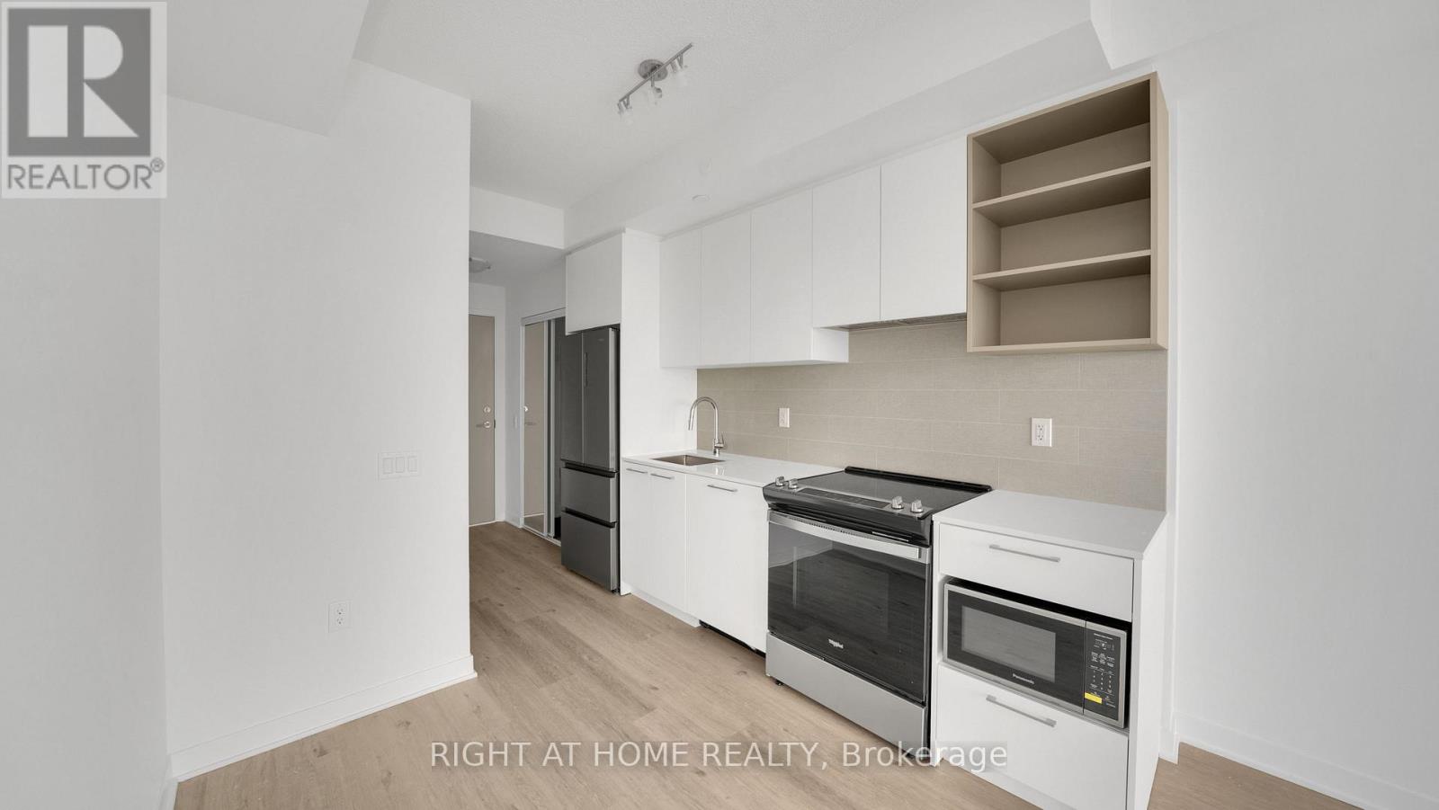 1409 - 260 Malta Avenue, Brampton, Ontario  L6Y 0B5 - Photo 4 - W13503846