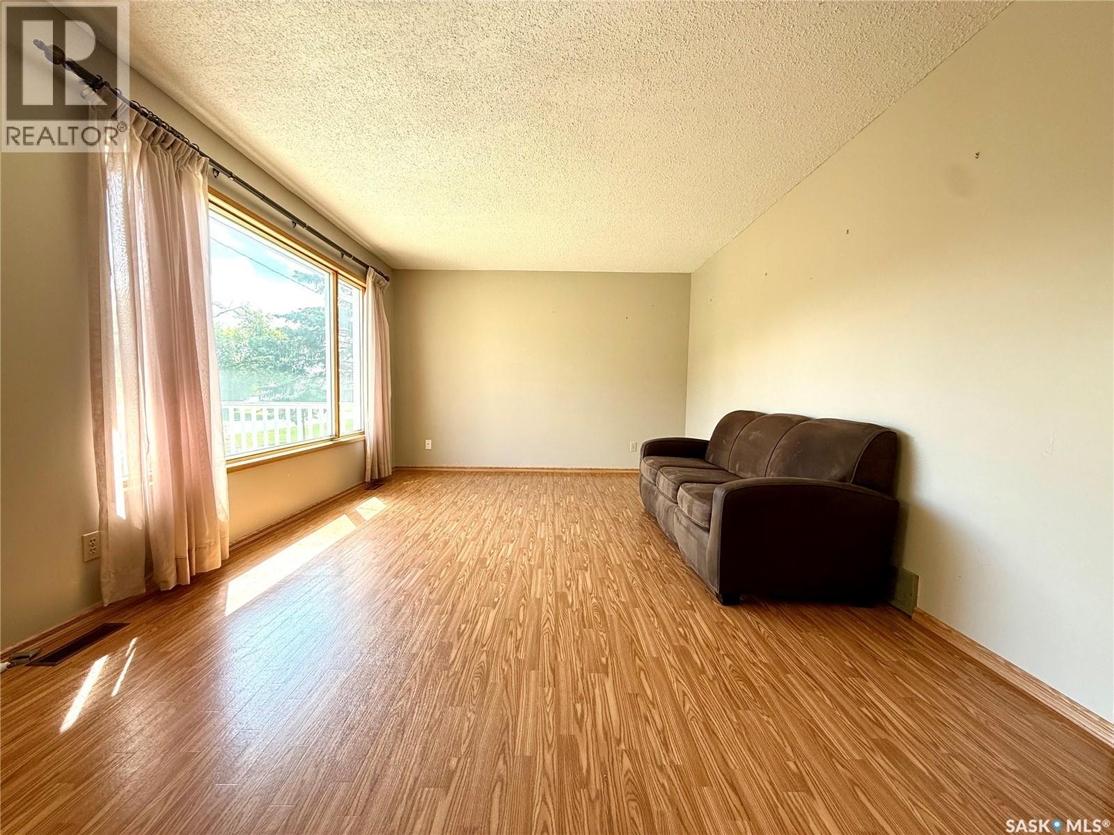 104 Montreal Avenue, Saltcoats, Saskatchewan  S0A 3R0 - Photo 11 - SK041041