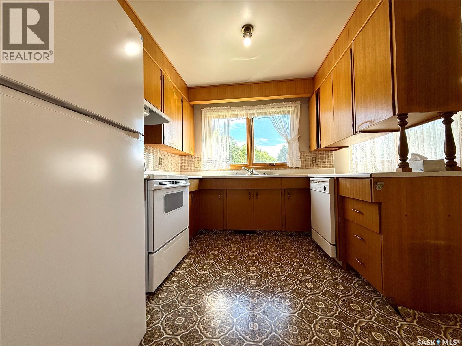 104 Montreal Avenue, Saltcoats, Saskatchewan  S0A 3R0 - Photo 5 - SK041041