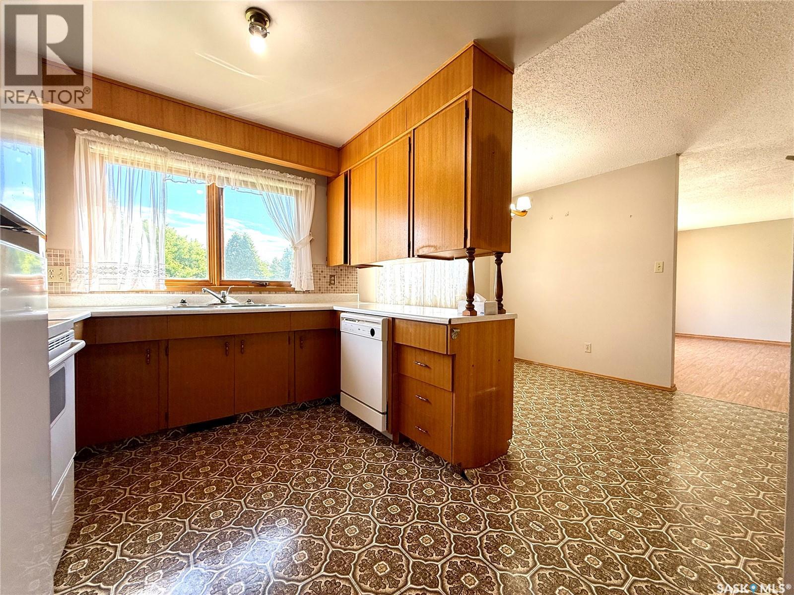 104 Montreal Avenue, Saltcoats, Saskatchewan  S0A 3R0 - Photo 6 - SK041041