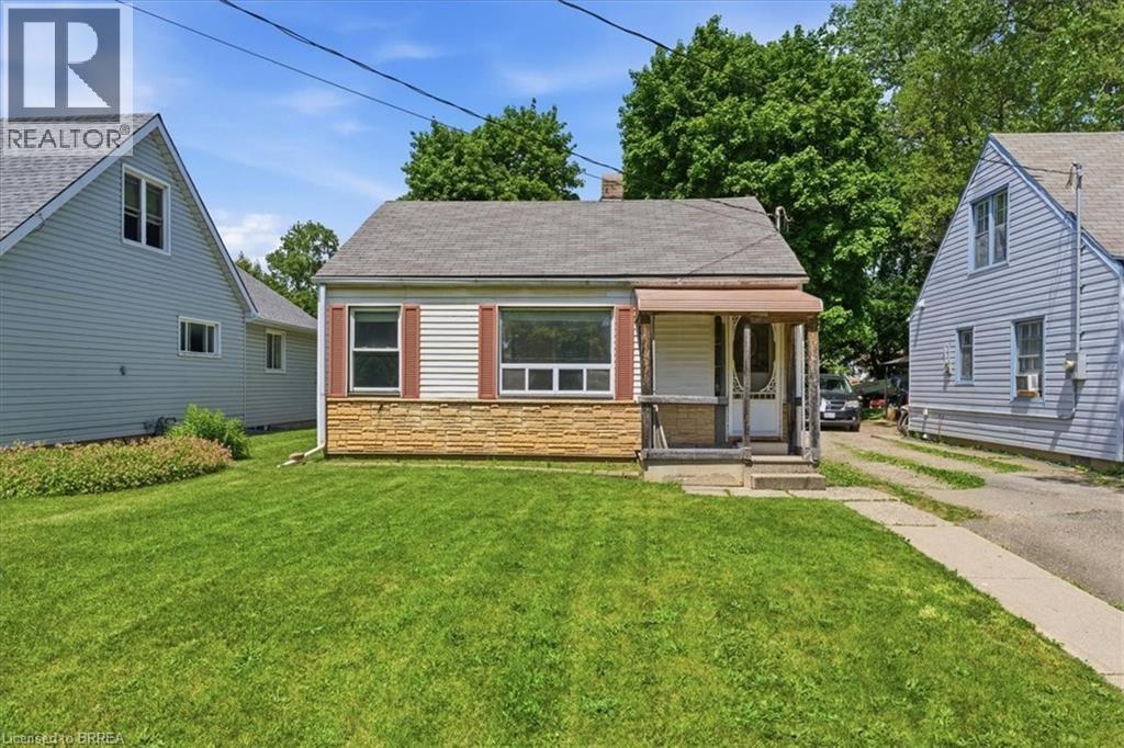 121 WILKES Street, Brantford, Ontario