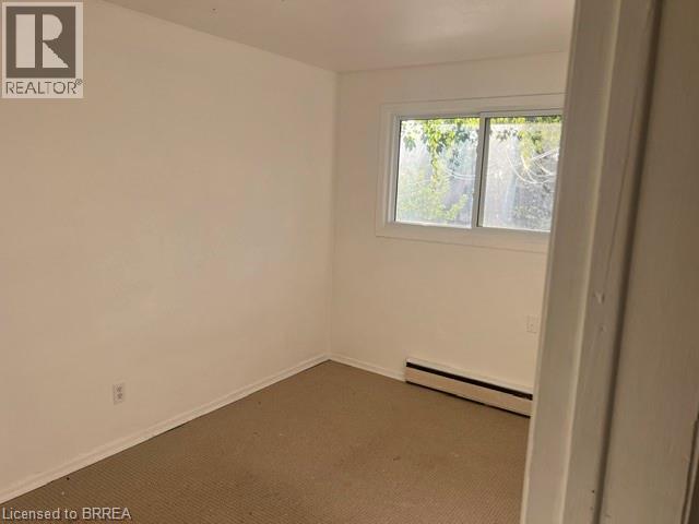 107 Sixth Avenue, Brantford, Ontario  N3S 1B1 - Photo 7 - 40844079