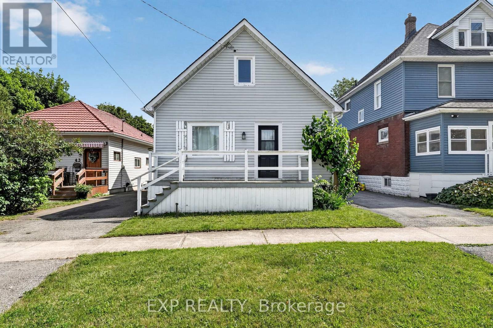 45 Phipps Street, Fort Erie, Ontario  L2A 2V3 - Photo 3 - X13503912