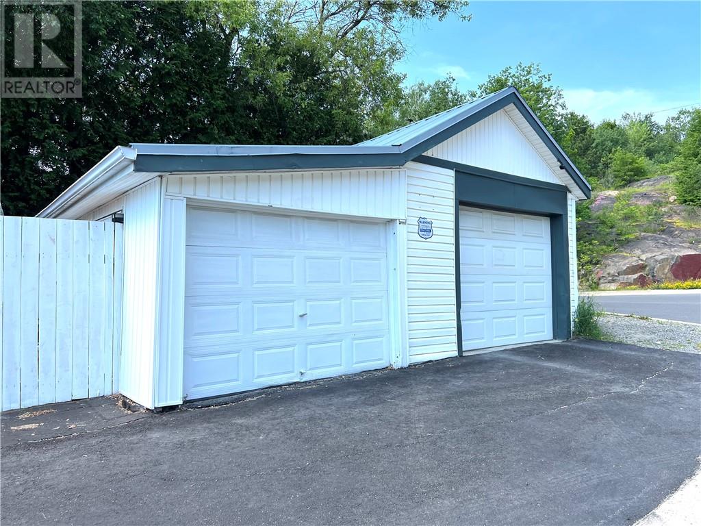 559 Tedman Avenue, Greater Sudbury, Ontario  P3C 5B1 - Photo 16 - 2128894