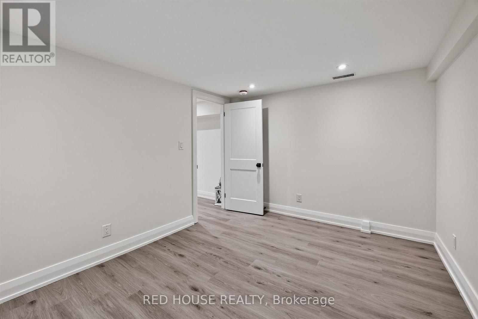 Basement - 70 Beaverbrook Avenue, Toronto, Ontario  M9B 2N6 - Photo 17 - W13503276