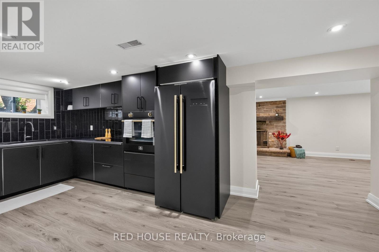 Basement - 70 Beaverbrook Avenue, Toronto, Ontario  M9B 2N6 - Photo 4 - W13503276