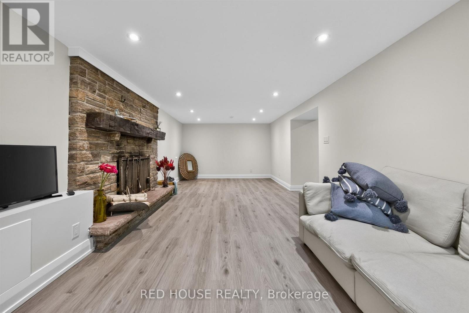 Basement - 70 Beaverbrook Avenue, Toronto, Ontario  M9B 2N6 - Photo 8 - W13503276