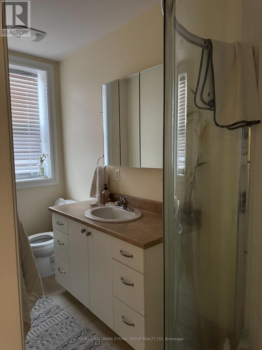 3 - 135 Concord Street S, Ottawa, Ontario  K1S 0Z3 - Photo 8 - X12912306