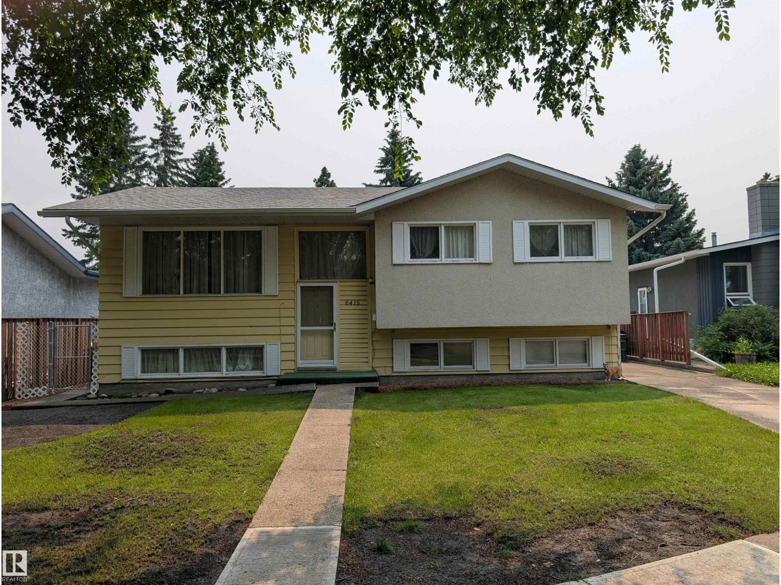 6415 147 AV NW, edmonton, Alberta