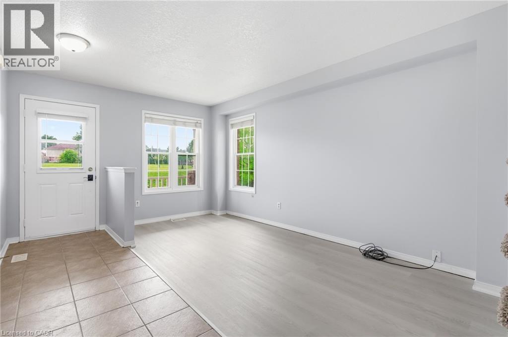 48 Griffiths Avenue, Cambridge, Ontario  N1P 1J6 - Photo 7 - 40829955