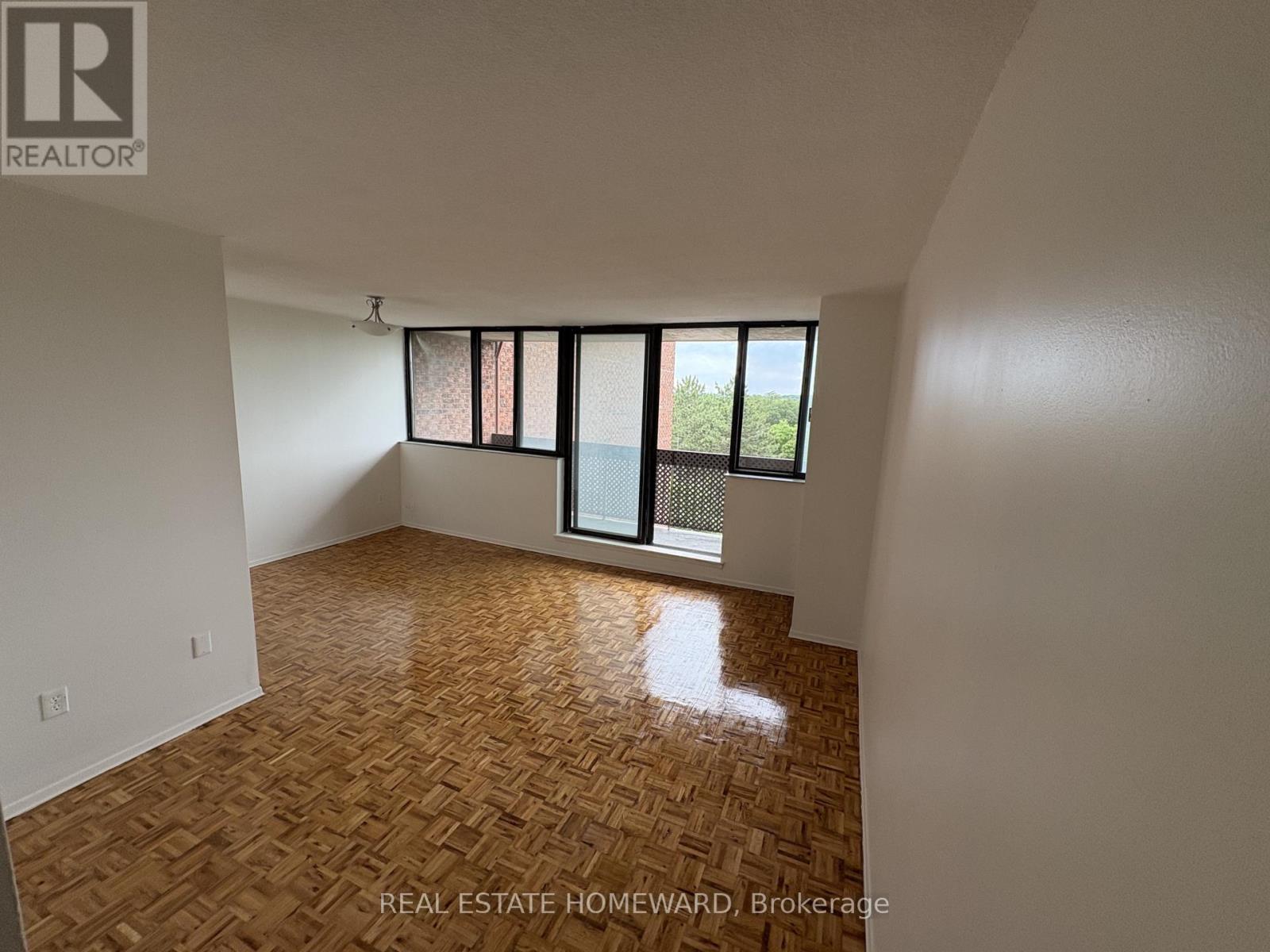 606 - 2720 Windwood Drive, Mississauga, Ontario  L5N 2S8 - Photo 3 - W13503926