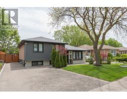 15 WARESIDE ROAD, Toronto, Ontario