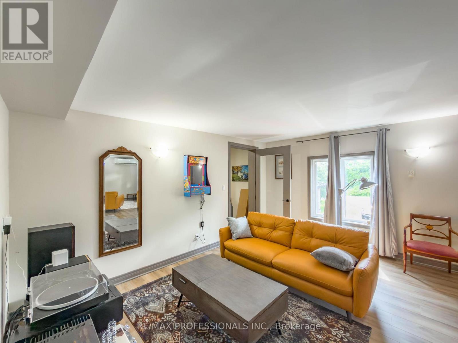 1744 Ridgemount Road, Fort Erie, Ontario  L0S 1N0 - Photo 17 - X13503896