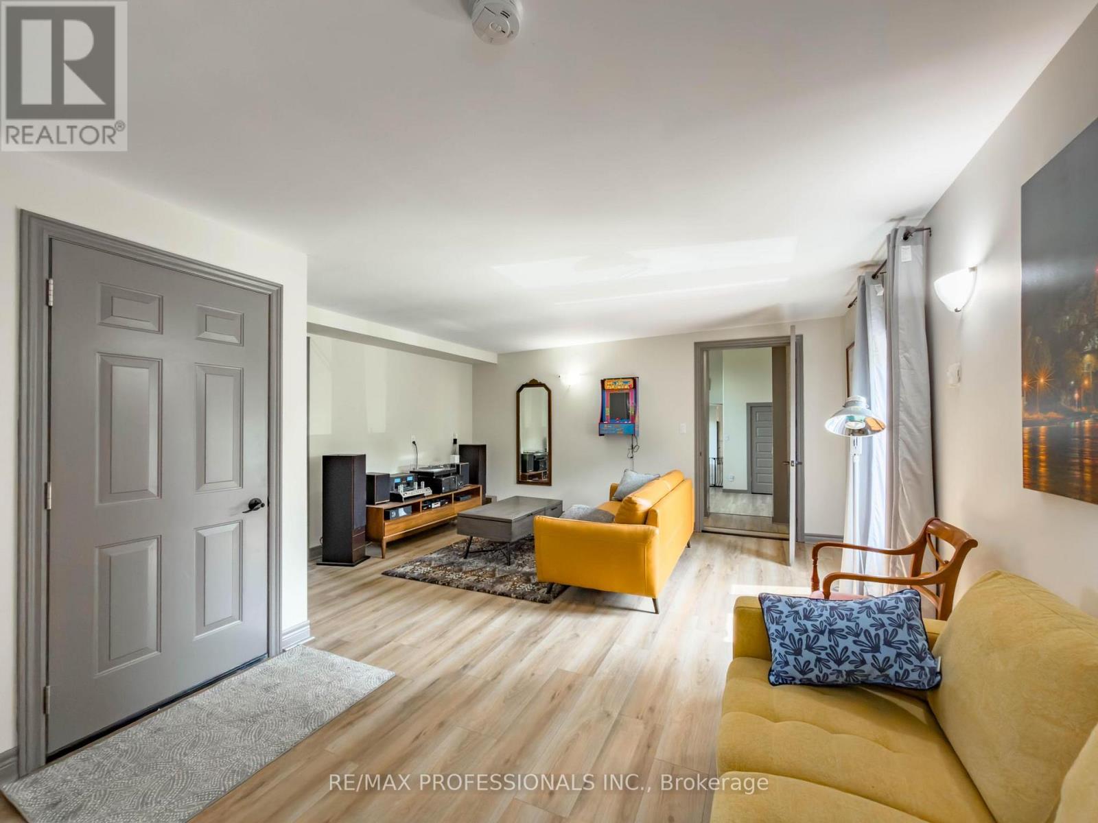 1744 Ridgemount Road, Fort Erie, Ontario  L0S 1N0 - Photo 21 - X13503896