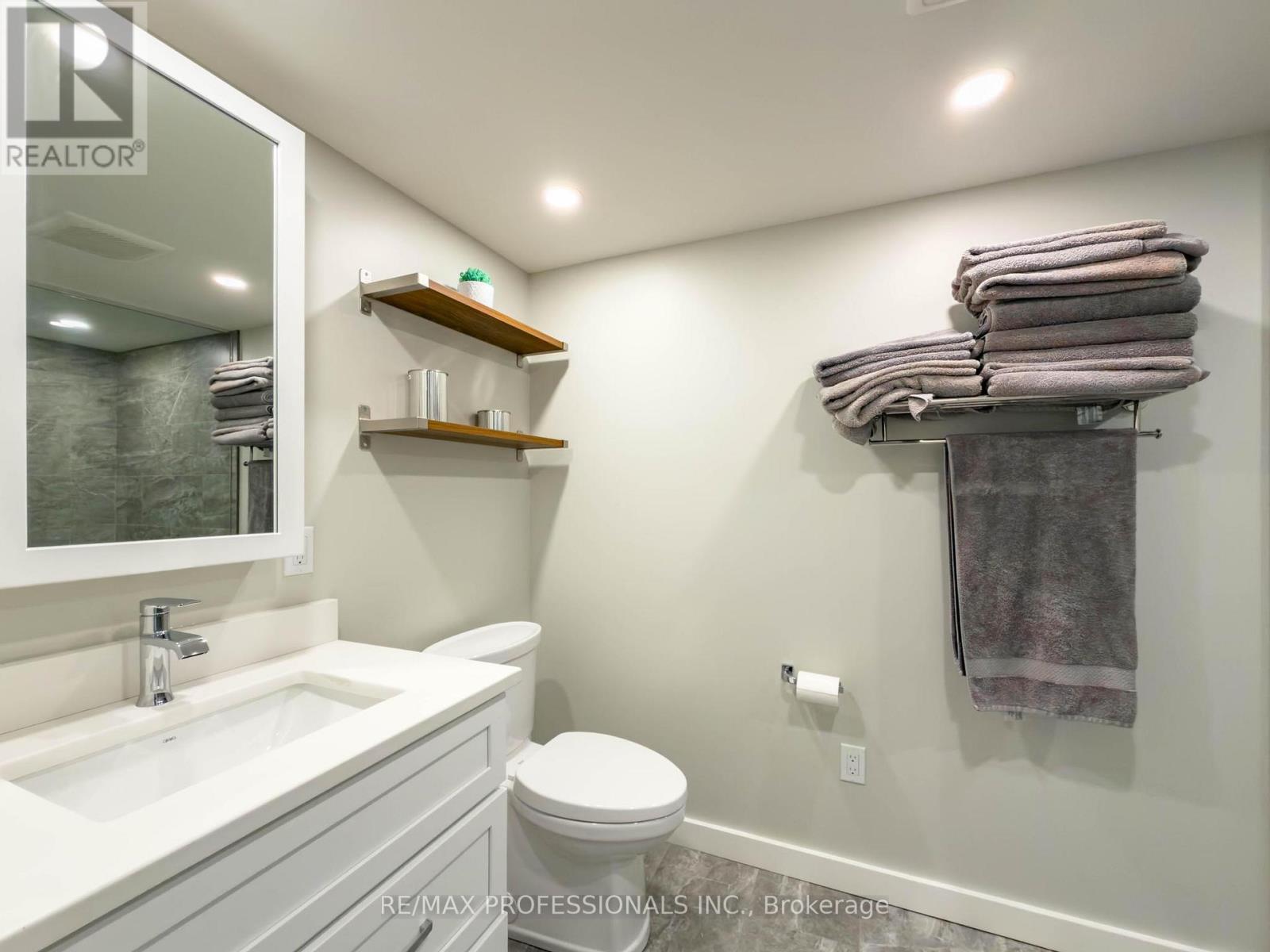 1744 Ridgemount Road, Fort Erie, Ontario  L0S 1N0 - Photo 24 - X13503896