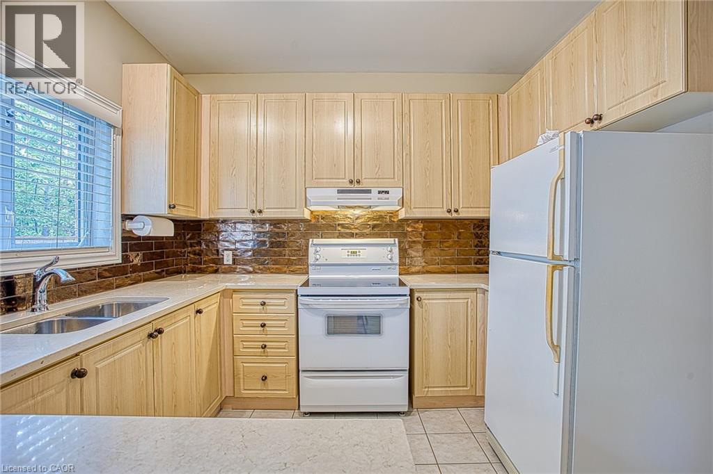 25 Hartland Road, Stoney Creek, Ontario  L8E 6C4 - Photo 12 - 40843809