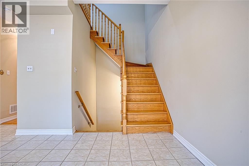 25 Hartland Road, Stoney Creek, Ontario  L8E 6C4 - Photo 14 - 40843809