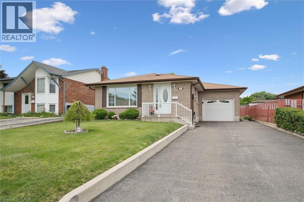 31 FAIAL Road, Cambridge, Ontario