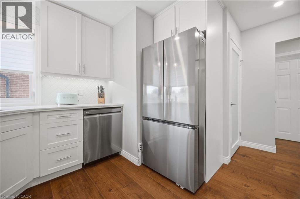 664 Upper Ottawa Street, Hamilton, Ontario  L8T 3T5 - Photo 13 - 40843363