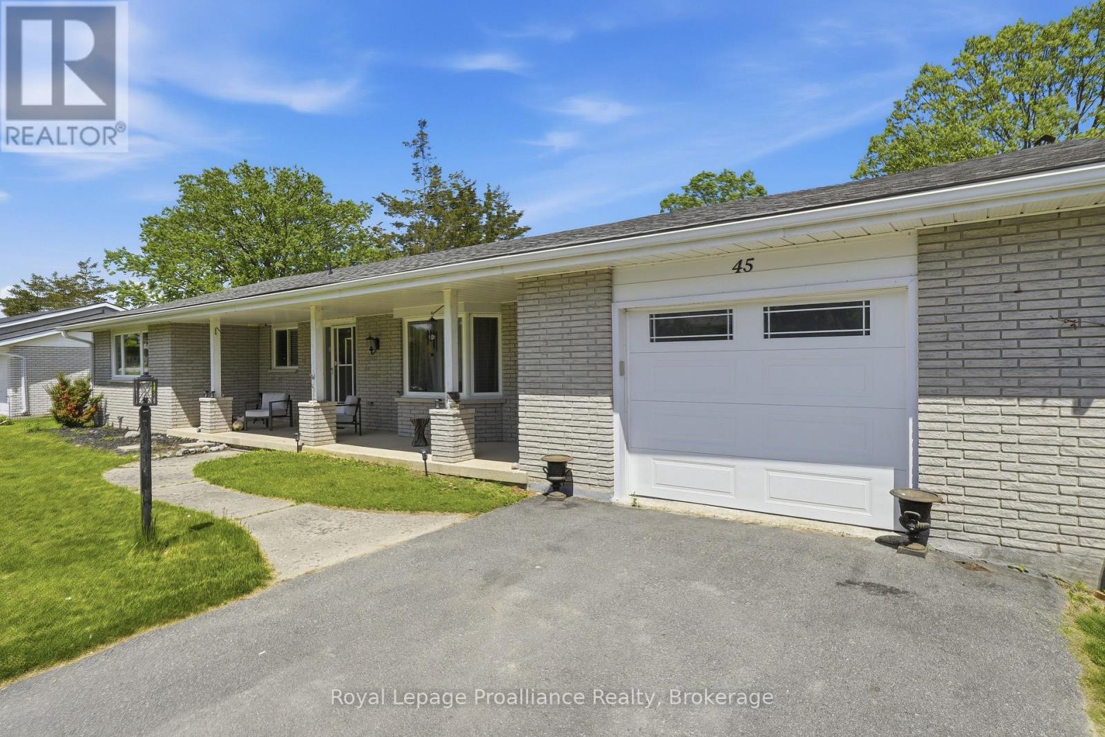 45 Nelson Street, Quinte West, Ontario  K0K 1E0 - Photo 3 - X13504124