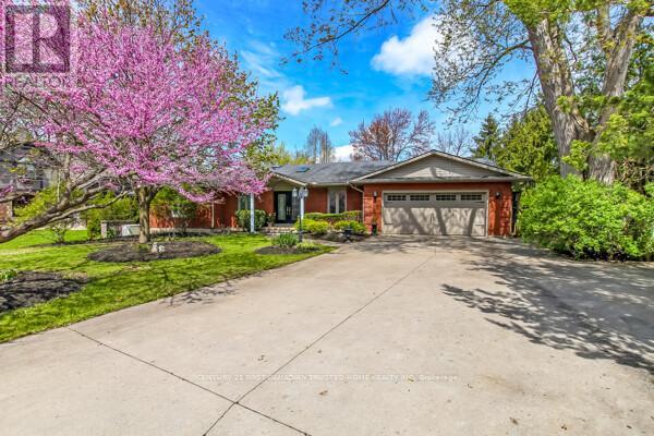 27 Croydon Drive, Middlesex Centre, Ontario  N0M 1C0 - Photo 2 - X13504136