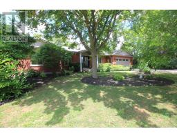 27 CROYDON DRIVE, Middlesex Centre, Ontario