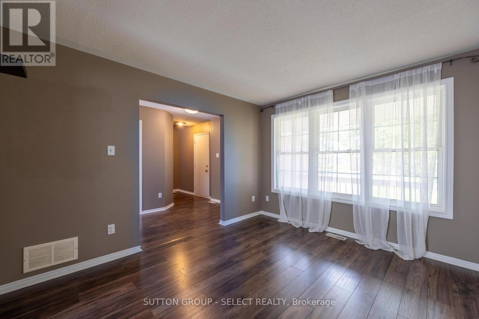 1144 Aldersbrook Road, London North, Ontario  N6G 2X8 - Photo 9 - X13504212
