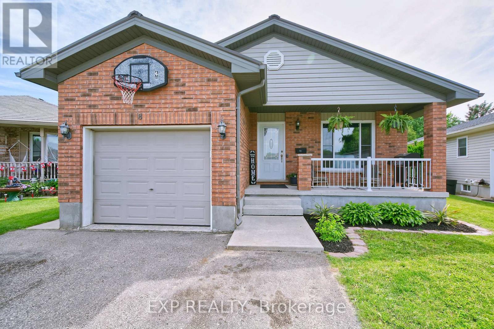8 REBECCA DRIVE, Aylmer, Ontario