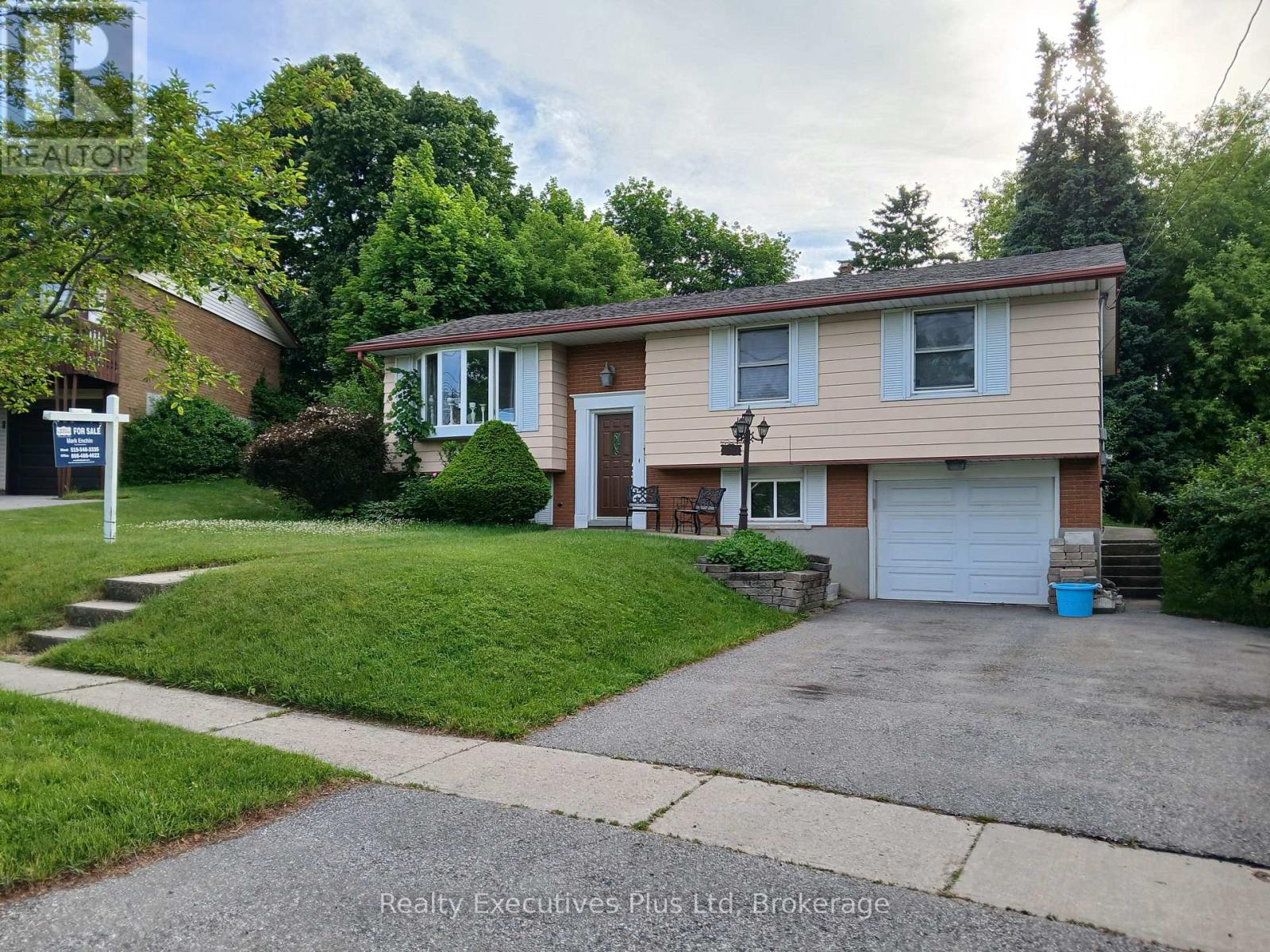 90 Western Avenue, Guelph, Ontario  N1H 6A8 - Photo 2 - X13412692
