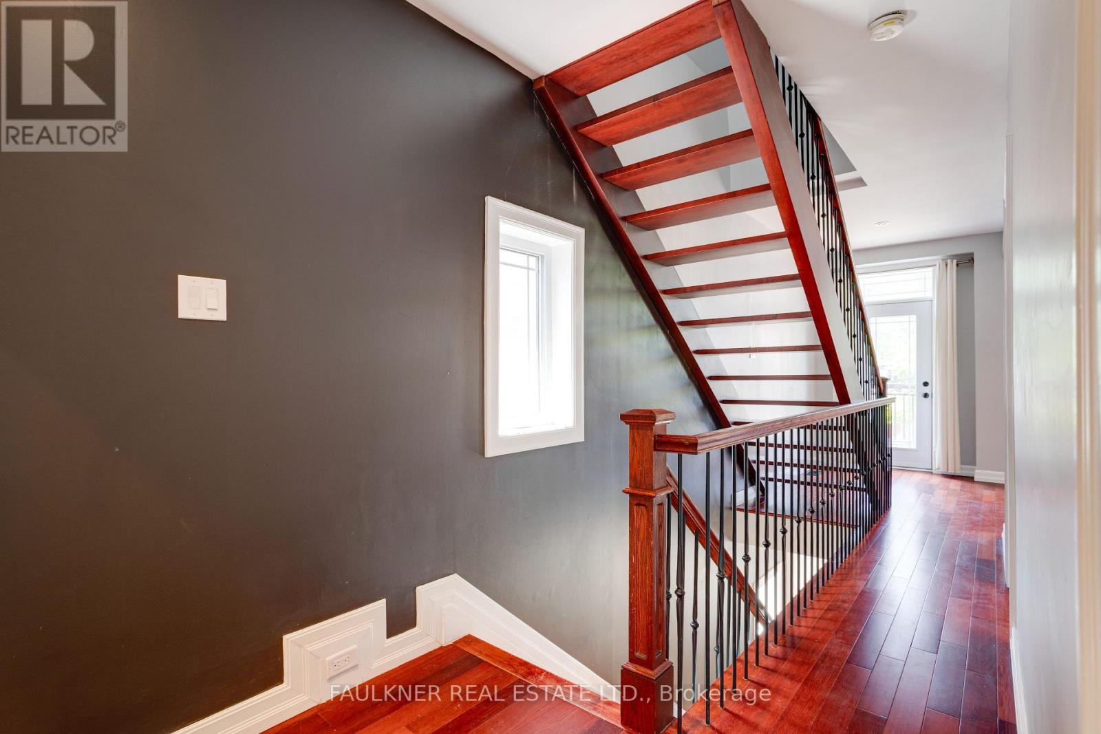 107 BLACKBURN AVENUE - Photo 24